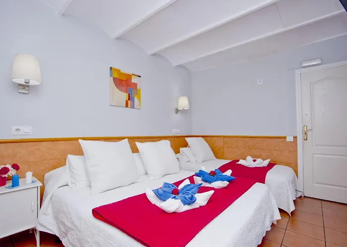 Barcelona City Rooms