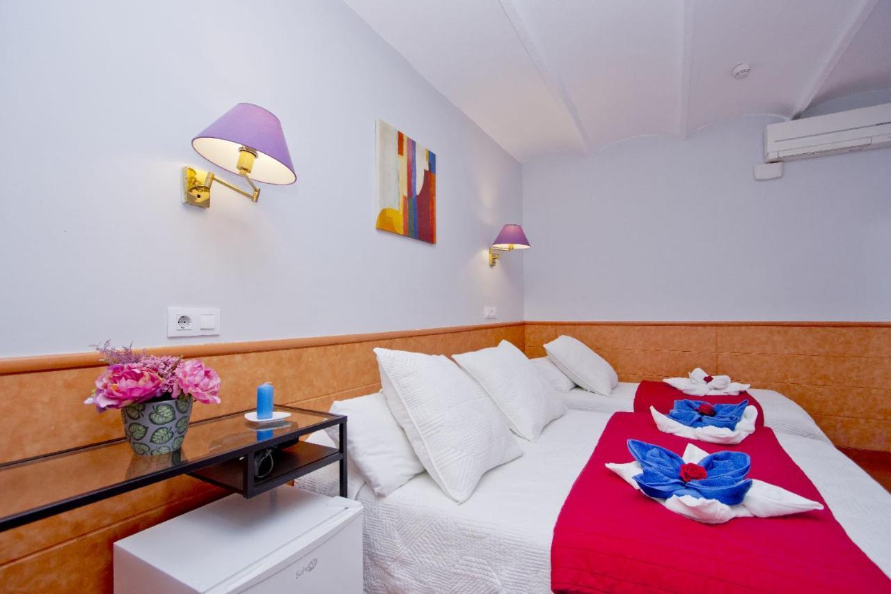 Barcelona City Rooms Gasthof